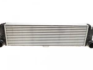 VAN WEZEL 30014700 Радиатор интеркулера MB Vito (W447) 14-