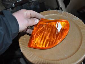 ВАЗ 2113 2114 2115 поворот поворотник левый желтый новый ЧИТАТЬ ОПИСАНИЕ