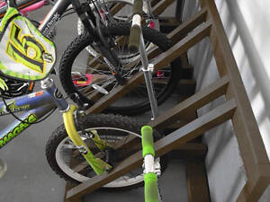 Велостойка 'Зубара' капучино