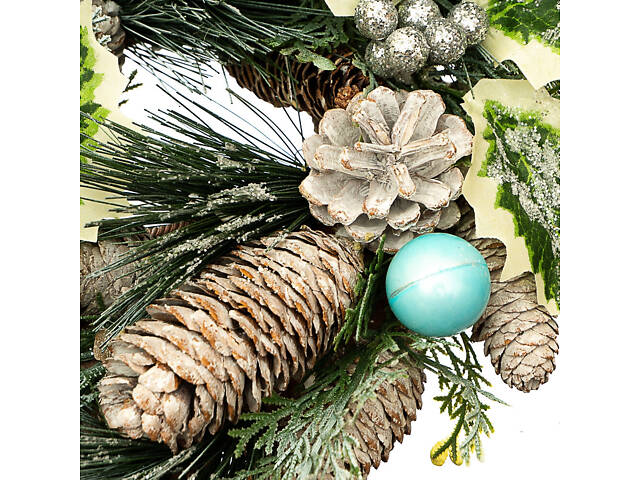 Вінок 'Сосновий із шишками та гостролистом' 30 см 011NF - Фото 3