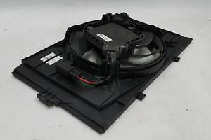 Вентилятор (450W) систем охлаждения и кондиционирования в сборе с диффузором BMW i3 17428642144