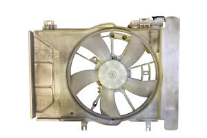 Вентилятор основного радіатора комплект 163600Q031 TOYOTA Yaris 05-12