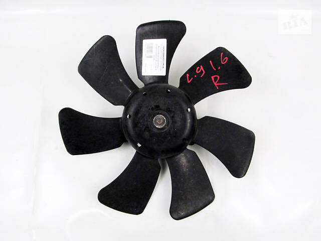 Вентилятор радиатора кондиционера 1.6 крыльчатка Mitsubishi Lancer 9 (CSA) 2003-2009 MR312899