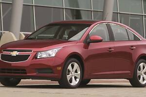 Верхня окантовка скла V1 (для версії Sedan, нерж.) для Chevrolet Cruze 2009-2015 рр