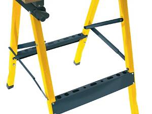 Верстак TOPEX, 60 x 24 x 80 см, робоча поверхня ДВП, навантаження 100 кг (07A420)