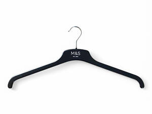 Вешалка Marks & Spencer 47 см с металлическим крючком классические прочные плечики для сохранения формы одежды