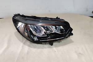 Фара права PEUGEOT 2008 208 II 2 FULL LED