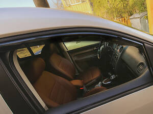 Ветровики вставные Niken Luxury (2 шт) для Volkswagen Caddy 2010-2015 гг.