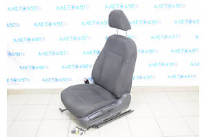 Водительское сидение VW Jetta 11-18 USA без airbag, механич, тряпка черн