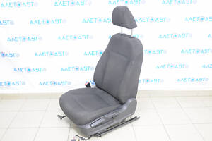 Водительское сидение VW Jetta 11-18 USA без airbag, механич, тряпка черн