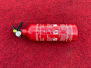 Вогнегасник новий