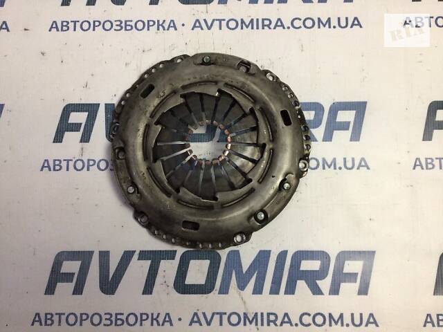 Корзина сцепления Volkswagen Golf 4 1.9 TDI 1997-2005 038198141BX