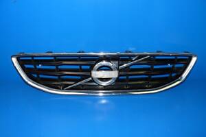 VOLVO V40 II GRILL ЗНАК РЕШЕТКИ РАДИАТОРА