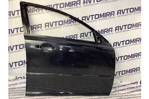 Двері передні праві Volvo V50 2003-2012 колір-Black Sapphire Metallic 31335444