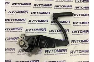 Ручка ручного тормоза Volvo V50 2003-2012 31329235