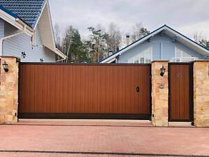 Ворота. В'їзна брама. Ворота. Ворота відкатні.