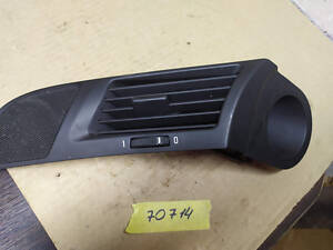 Воздуховод кондиционера на пассажирской двери лев BMW 525i Sedan E39 2002 000070714