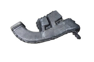 Повітрозабірник 1775025040 TOYOTA RAV4 18-; SUZUKI Across 20-