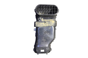 Воздухозаборник 960155700R RENAULT Duster 17-; DACIA Duster 18-