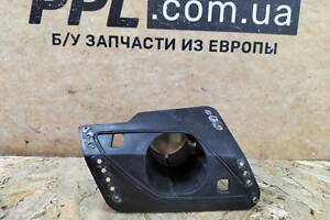 VW Golf 6 VI 2008-2014 кронштейн форсунки омивача фари правий 5K0807942