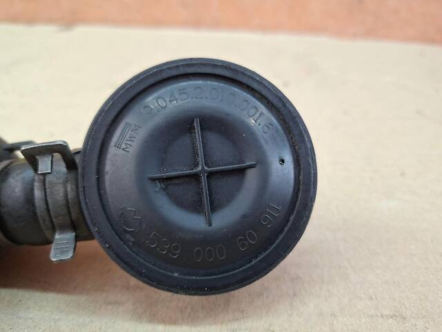 VW LT II 96-06 2.8 TDI маслоотделитель 904520100016 / 53900060911 - Фото 3