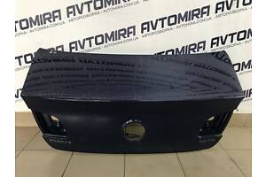 Крышка багажника VW Passat B6 SN 2005-2010 3C5827025H