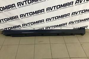 Накладка порога права VW Passat B7 2010-3AA853092C