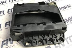 Кронштейн блоку комфорту VW Passat B7 2010- 3C0907348B