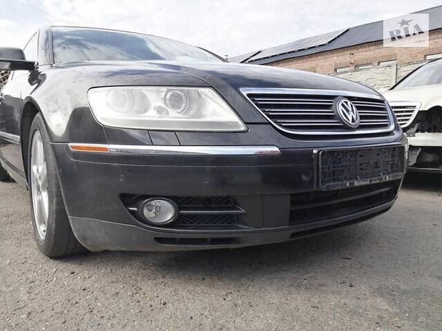 VW PHAETON Бампер передний LR9V