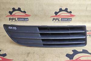 VW Polo 2005-2009 решітка бампера накладка протитуманної фари права 6Q0853666F