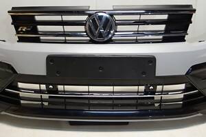 VW TIGUAN 2 R-LINE 2015-2020 5NA807221B PDC обрискувачі переднього бампера