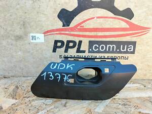 VW Touran II 2010-2015 Кронштейн крепление форсунки омывателя фары левой 1T0807923C