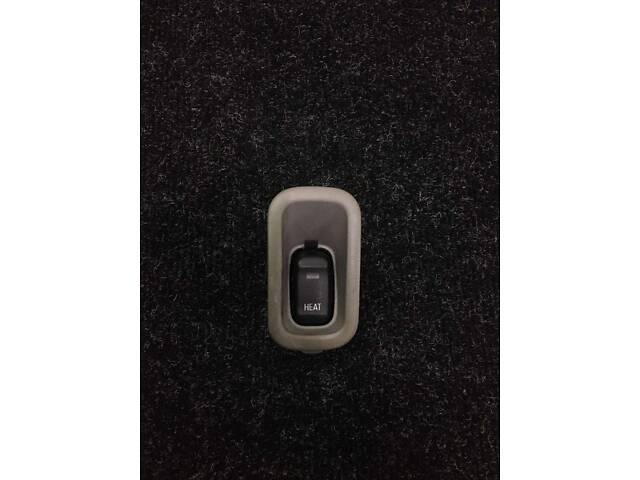 Выключатель кнопка управление обогревателя Mitsubishi L200 2.5 DID 2006-2015 MR500364 б.у