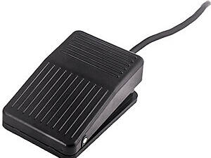 Ножний вимикач e.fs.01 пластиковий [p0810151]