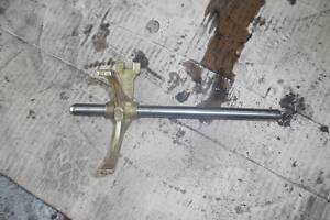 Вилка КПП (1,5 DCI V ) Renault DUSTER 2010-2013 (Рено Дастер), БУ-120651