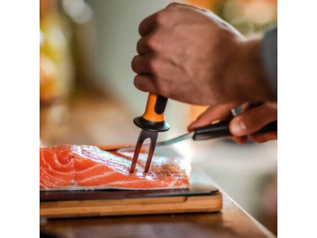 Вилка кухарська Fiskars Functional Form 7 см (1057547) - Фото 3