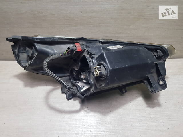Фара Citroen C3 Pluriel 2004-2010гг. сломанные крепления и стекло под полировку - Фото 3