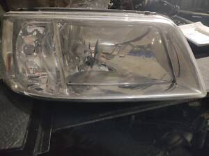 Фара VOLKSWAGEN T5 0301195201/0301195201 Volkswagen T5, Transporter 2003-2009