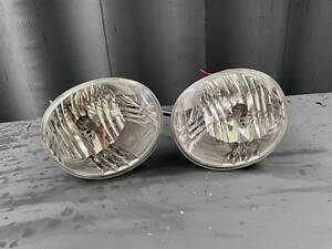фара противотуманная левая, правая Toyota Rav 4 KoiTo, 8121142050 (2000-2005) Rav-4 Оригинал туманка, галогенка, цена за шт.