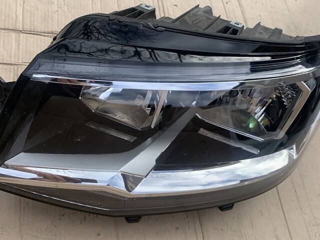 Вживана фара для Volkswagen T6 (Multivan) = 2017 = 7E1 941 005 = VALEO =лiва водiйська сторона = L = H7 - Фото 1 Вживана фара для Volkswagen T6 (Multivan) = 2017 = 7E1 941 005 = VALEO =лiва водiйська сторона = L = H7 - Фото 1