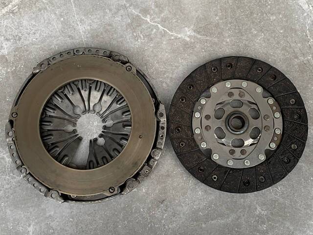 Подержанный комплект сцепления для Fiat Panda 0.9. - Фото 6