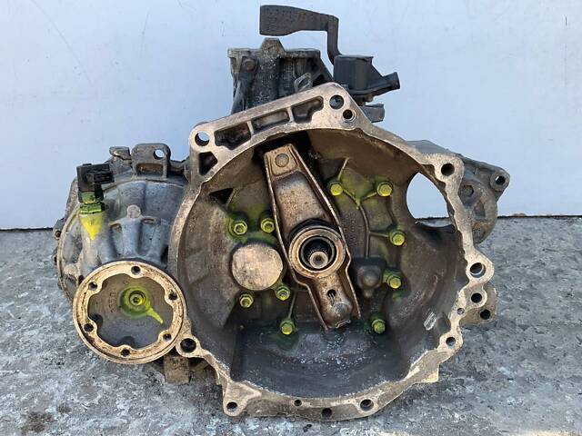 Коробка передач механика Volkswagen Golf 4 1.8T Турбо Бензин - Фото 1