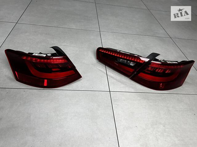 Подержанный фонарь задний для Audi A38V LED 3D 8V3 2012-2015 - Фото 1