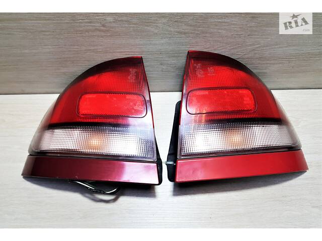 Фонарь задний (стоп) Mazda 626 GE 1992-1996г. х/б - Фото 1