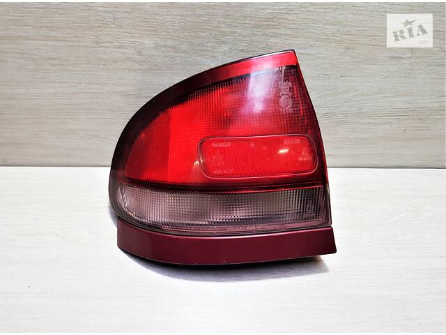 Фонарь задний (стоп) Mazda 626 GE 1992-1996г. х/б - Фото 3