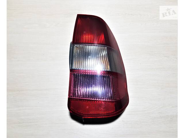 Фонарь задний для Mitsubishi Space Star 1998-2002p. тонированные - Фото 1