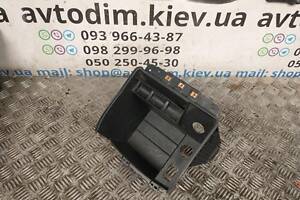 Скринька підлокітника 96926EB31A Nissan Navara D40 2005-2014