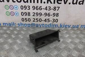 Скринька центральної консолі 2 MR250548 Mitsubishi Pajero Sport 1996-2008