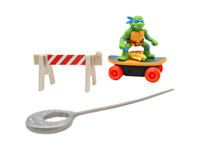 Ігровий набір Funrise TMNT Черепашки-ніндзя класичні Скейтбордист з лаунчером Леонардо (71040) - Фото 2