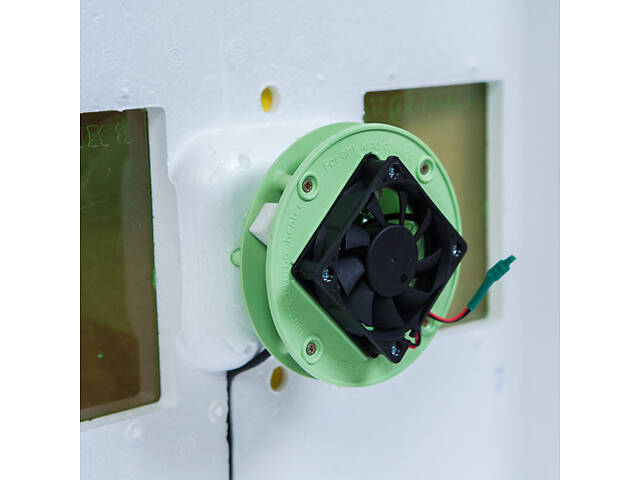 Інкубатор для яєць з механічним переворотом Рябушка Smart 70 12в Турбо з живленням 2в1 від 12В та 220В - Фото 6